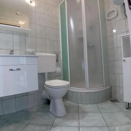 Apartment Josi - 150 M From Sea Vinisce